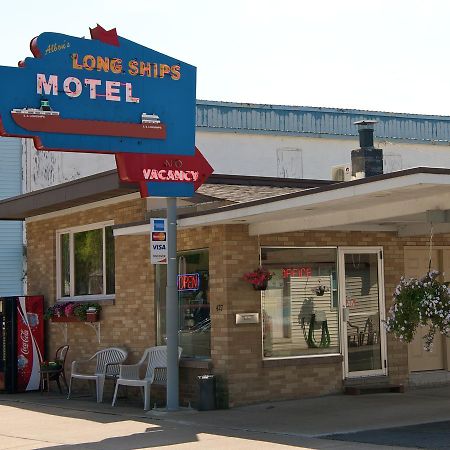 Long Ships Motel 苏圣玛丽 外观 照片
